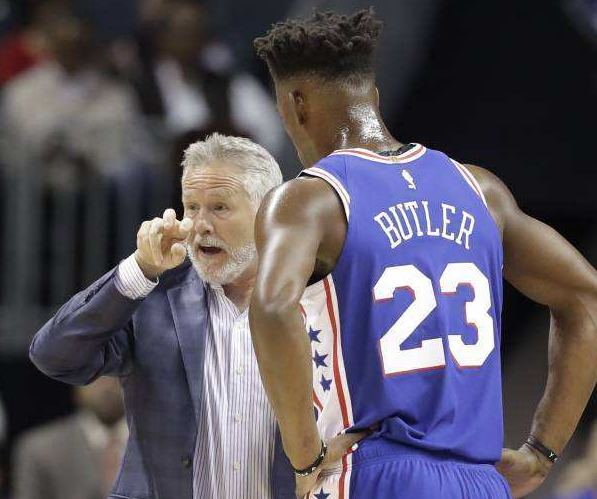 亚博体育-76人队季后赛出局，主帅宣布引咎辞职，全部要求还有.-亚博体育