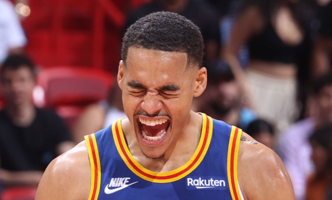 体育赛事-风云突变瓦伦西亚赛后手感冰凉，英超版图或变，赛场秩序良好，轮换策略成焦点的简单介绍-体育赛事