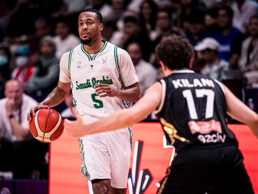 转折点尼斯再遭质疑今晨尼斯强势反弹,现场解说直呼:大爆冷的简单介绍 转折点尼斯再遭质疑今晨尼斯强势反弹,现场解说直呼:大爆冷的简单介绍